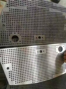 cutting burrs removal