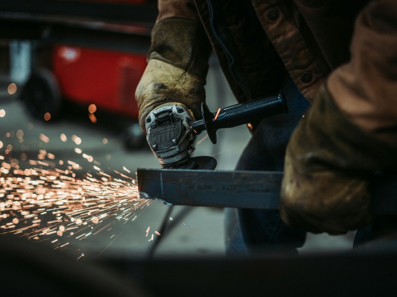 metal & fabrication