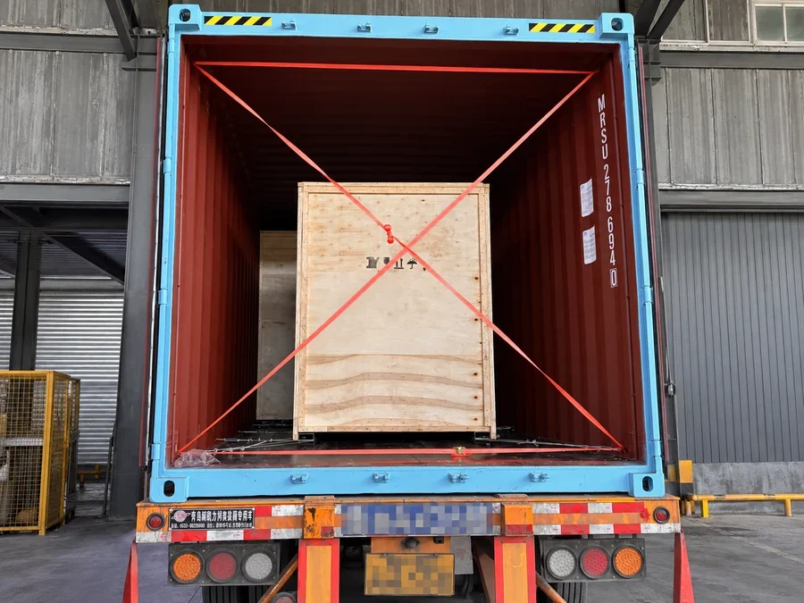 Lasvio deburring machine packed in a shipping container for a customer in Mexico
